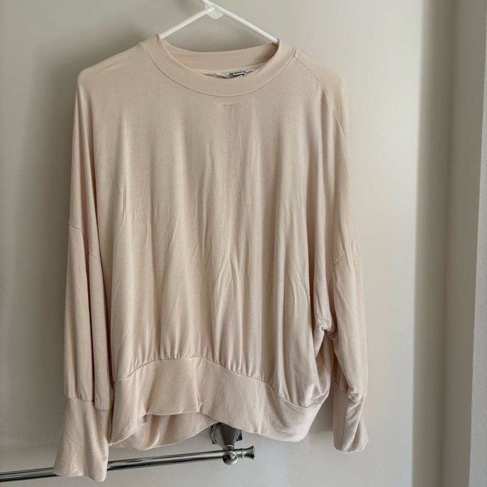 BB Dakota by Steve Madden Cream Sweatshirt